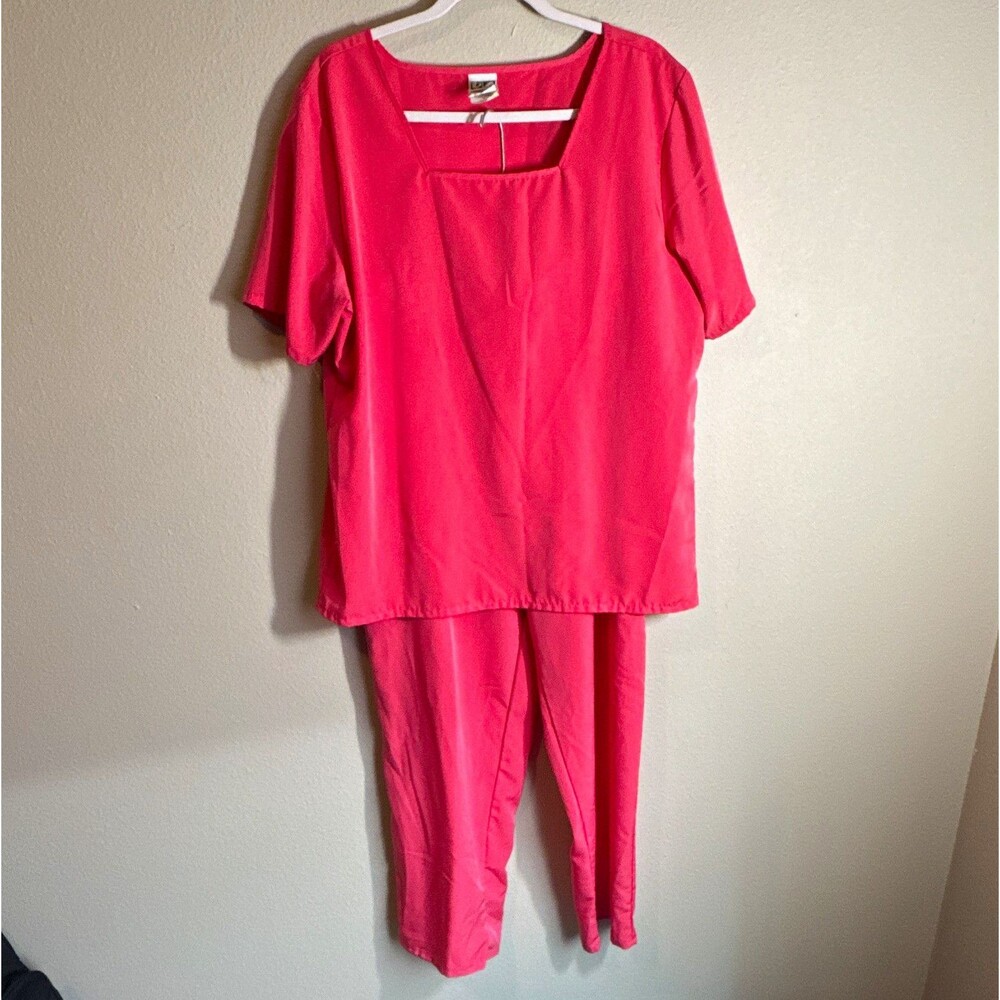 Uniform Advantage Women's Medical Scrubs Set Solid Pink L Polyester Woven